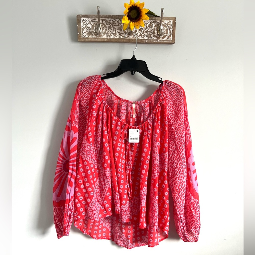 FREE PEOPLE Boho Floral Printed Flowy Blouse - Size XS - Red Combo - NWT - Picture 3 of 16
